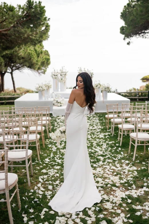 Lucia & Ross - image 13