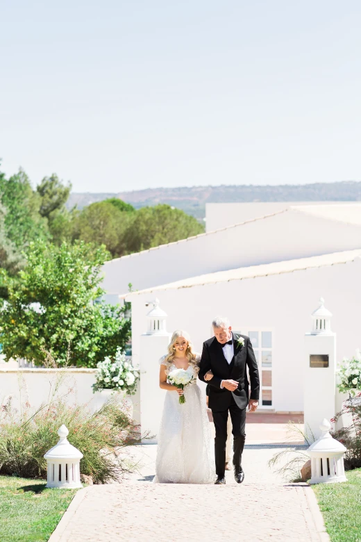 Laura & Michael - image 5