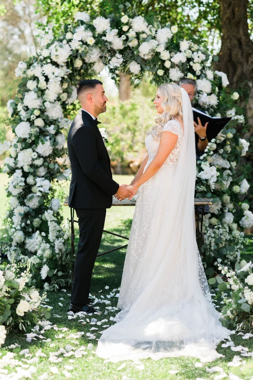 Laura & Michael - image 7