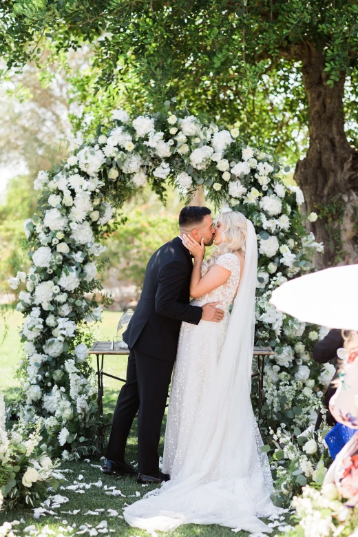 Laura & Michael - image 8